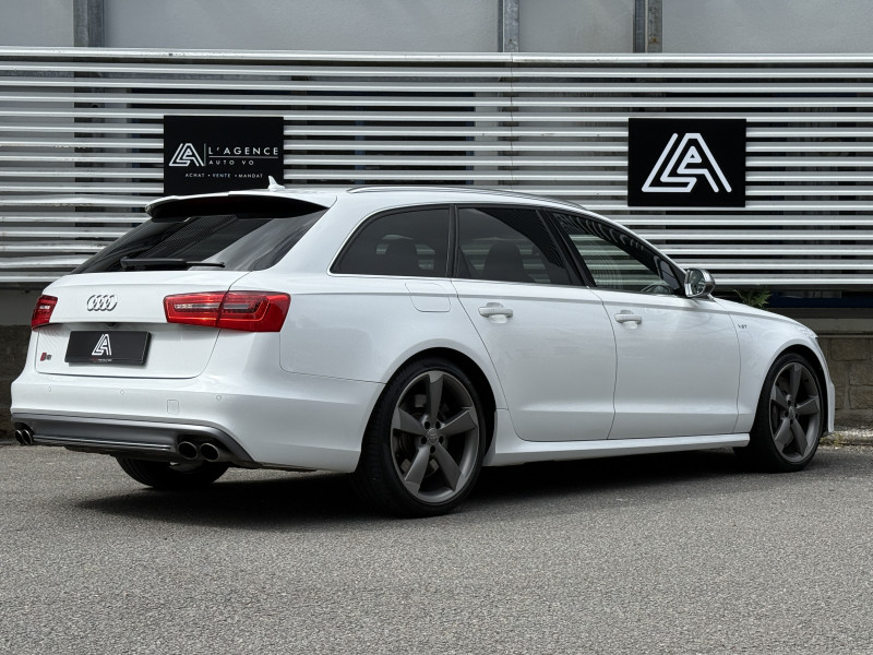 AUDI S6 AVANT - Photo 3