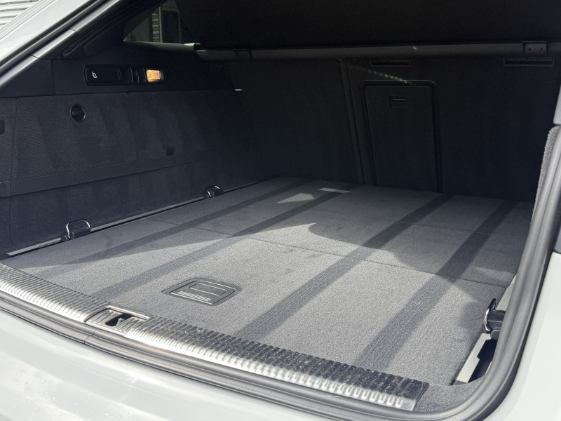 AUDI S6 AVANT - Photo 6