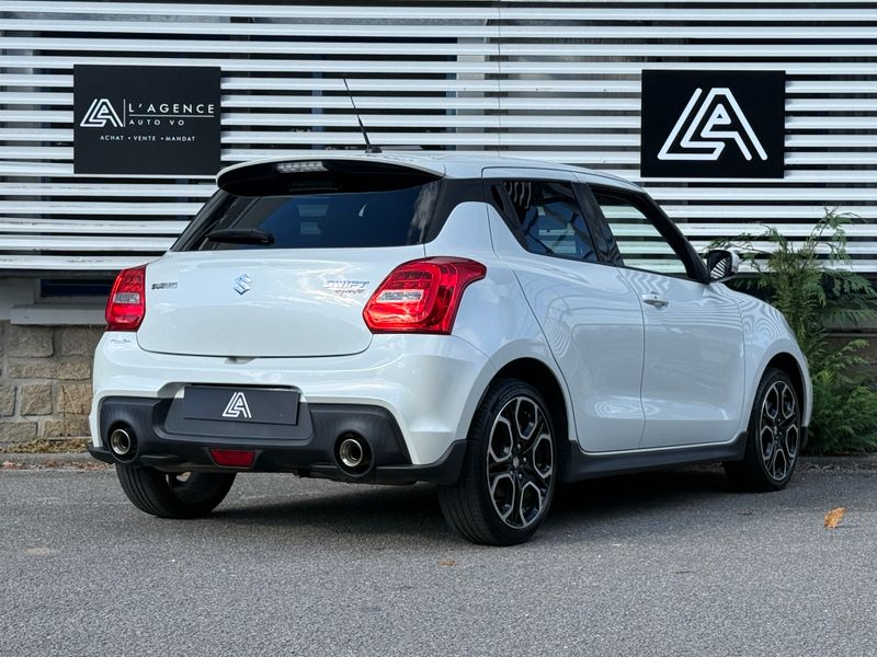 SUZUKI SWIFT - Photo 4