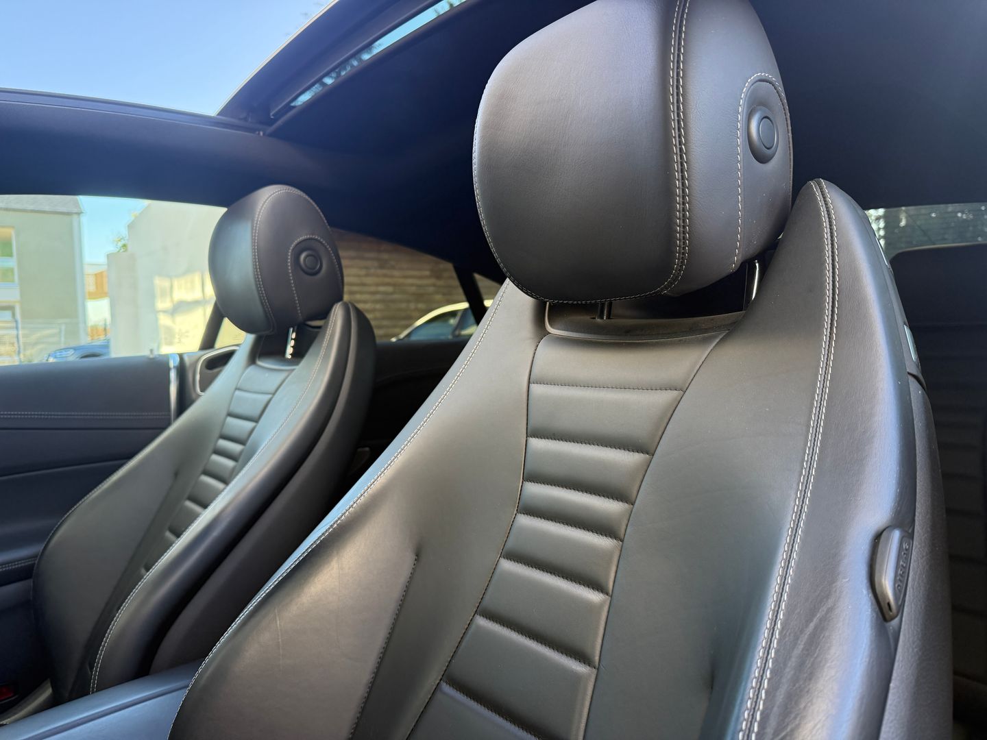 MERCEDES CLASSE E COUPE - Photo 15