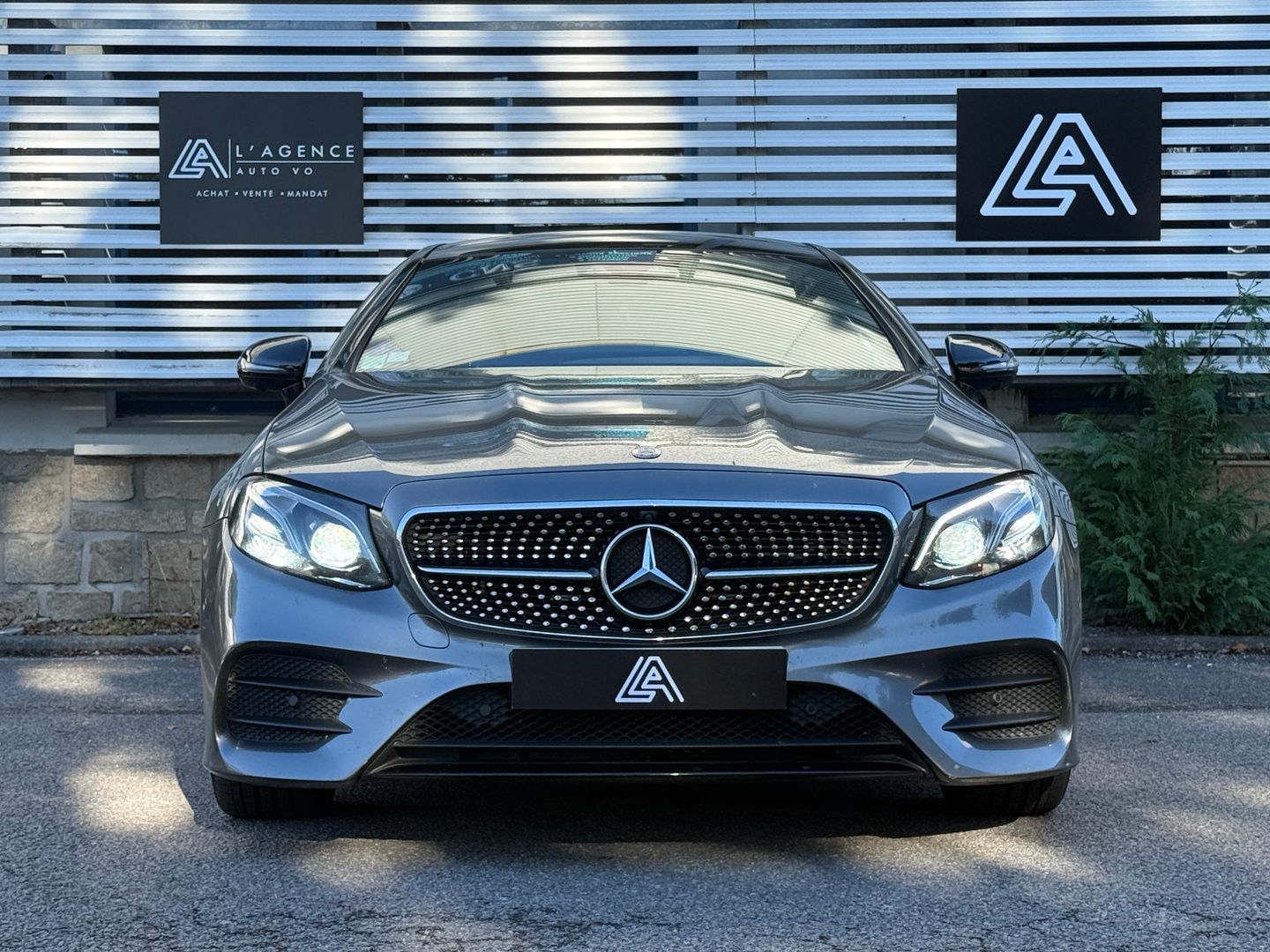 MERCEDES CLASSE E COUPE - Photo 2