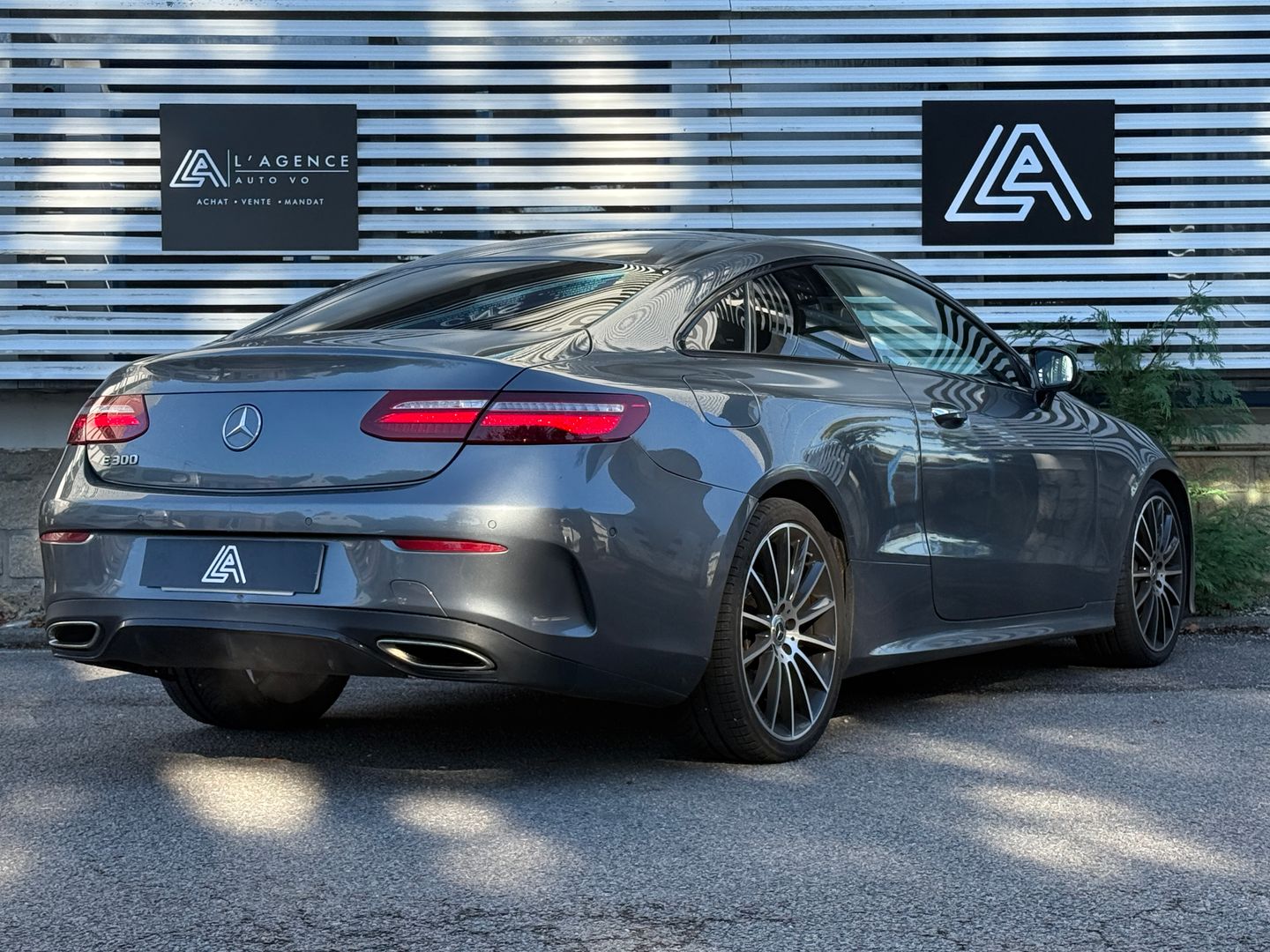 MERCEDES CLASSE E COUPE - Photo 3