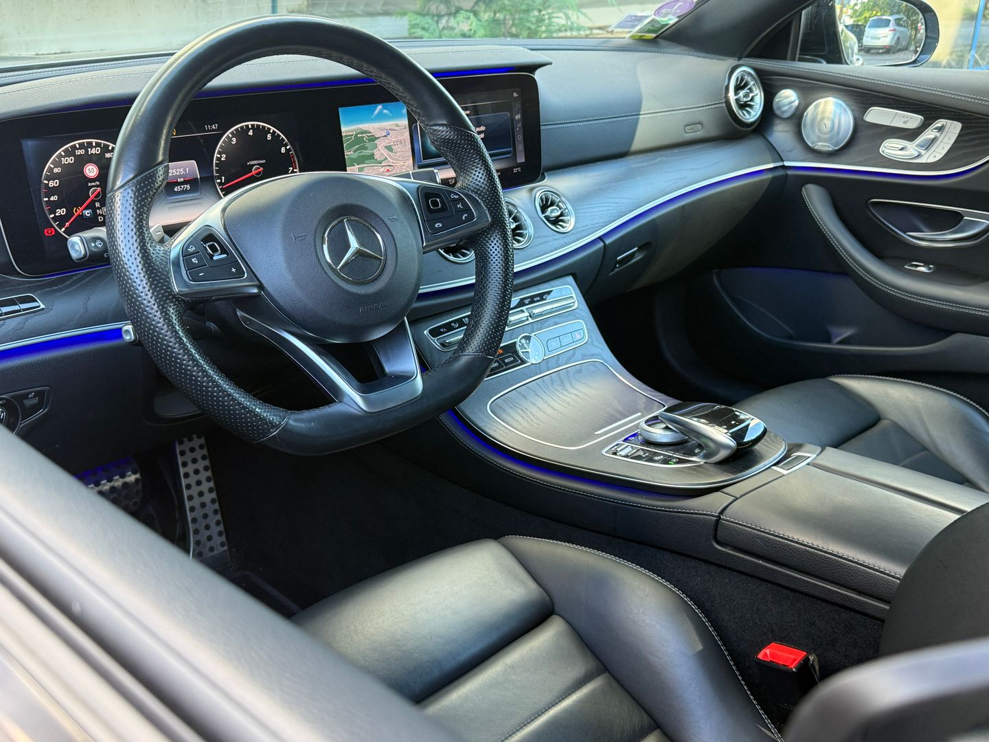 MERCEDES CLASSE E COUPE - Photo 5
