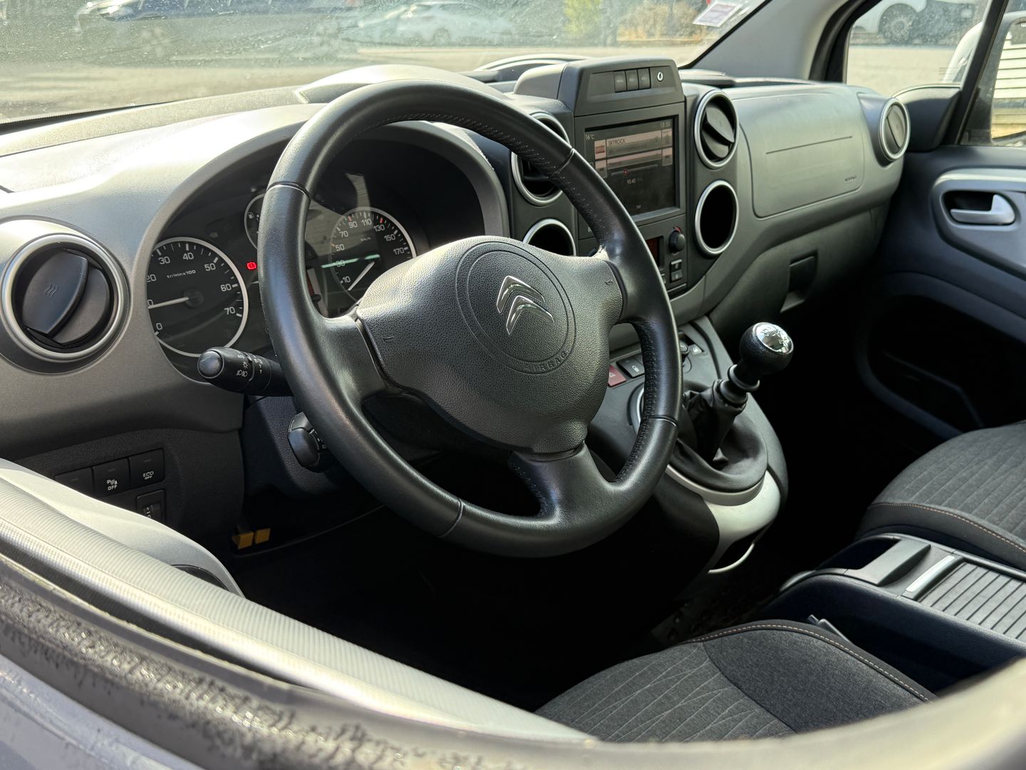 CITROEN BERLINGO - Photo 3