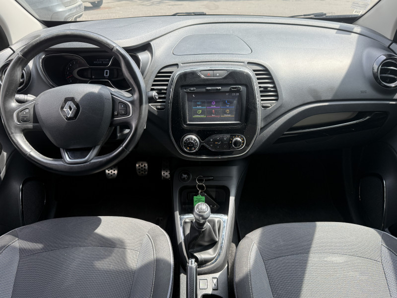 RENAULT CAPTUR - Photo 3