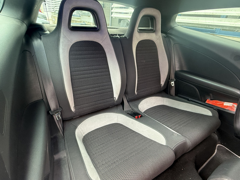 VOLKSWAGEN SCIROCCO - Photo 18