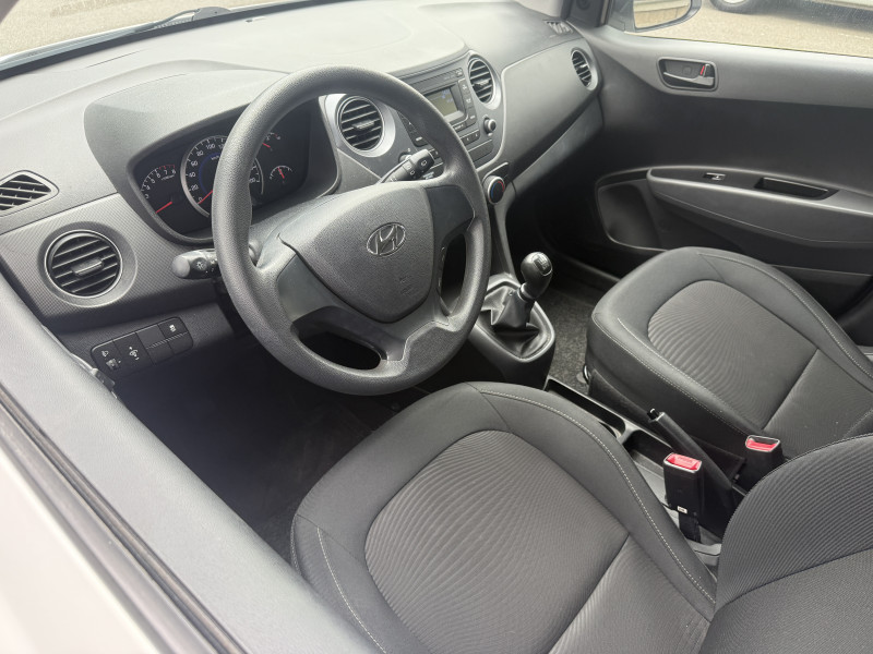 HYUNDAI I10 - Photo 3