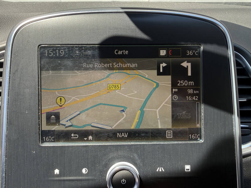 RENAULT GRAND SCENIC IV - Photo 14
