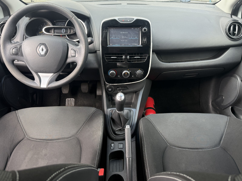 RENAULT CLIO IV - Photo 7