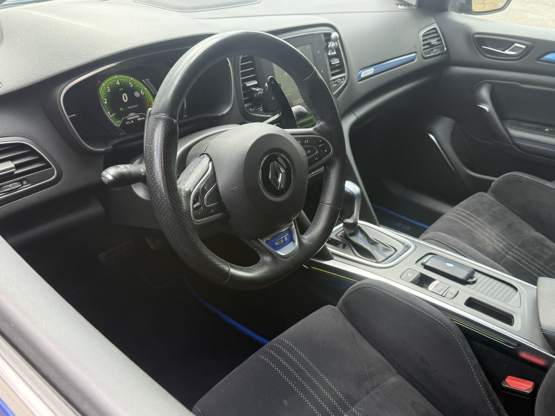 RENAULT MEGANE IV - Photo 3