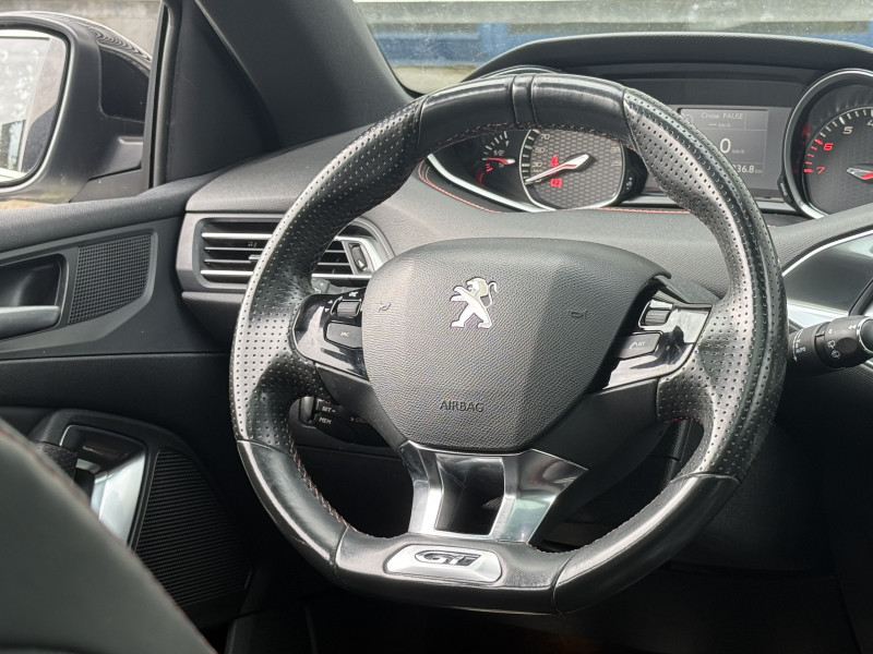 PEUGEOT 308 - Photo 8