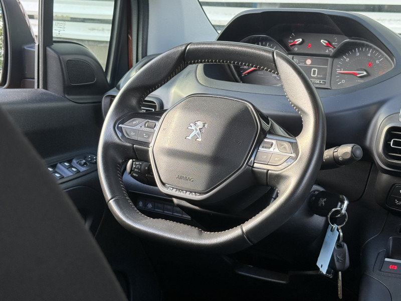 PEUGEOT RIFTER - Photo 10