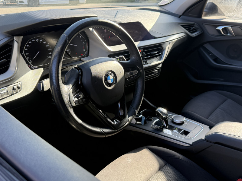 BMW SERIE 1 - Photo 3