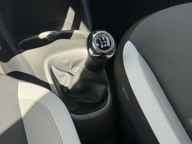 TOYOTA AYGO - Photo 11