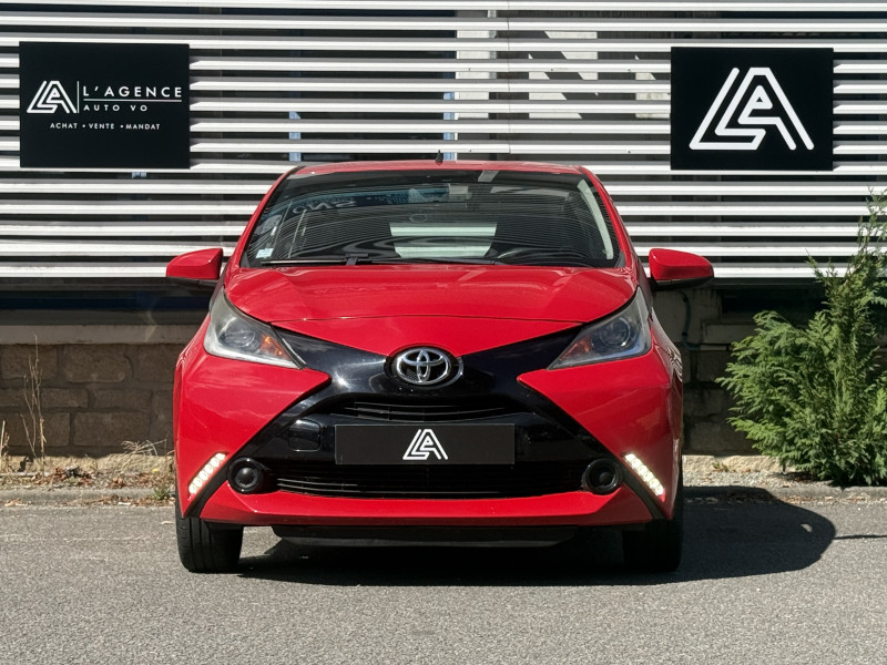 TOYOTA AYGO - Photo 2