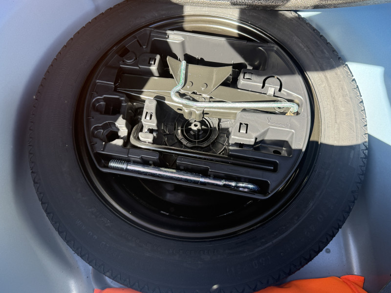 PEUGEOT 208 - Photo 7